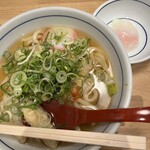 ウエスト うどん - 料理写真: