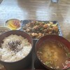 お食事処 たぬき