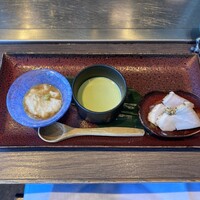 鉄板和食とワイン 萬鉄 -  鉄板和食とワイン 萬鉄 -