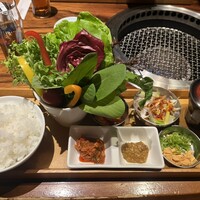 松庵 韓菜房 栄大津通店 - 