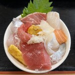 海鮮お食事処 銀蔵 - 特選お造り定食　※オリジナル海鮮丼