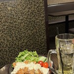秘伝手羽先唐揚げと地鶏 焼き鳥 和個室 居酒屋 鳥心 横浜駅前店 - 