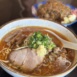 支那そば 万作 - 