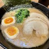 横浜家系ラーメン 銀家 パルナード店