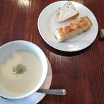 トラットリア DE 日光里 - 