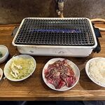 焼肉食堂 かど家 - 特選ハラミ定食 S