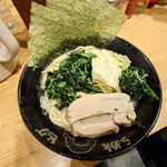 ラーメン ビッグ - 塩とんこつ(中盛)