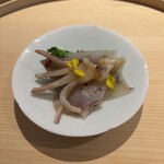 温石 - じんどう烏賊の炭焼き、菜の花、マスタード