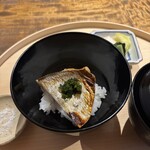 温石 - えぼ鯛西京焼きごはん、発酵させた蕪の葉