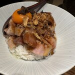 Tokyo Style Noodle ほたて日和 - トリュフ薫るチョイ肉増しチャーシュー丼