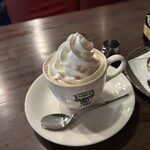 ラドリオ - ウィンナーコーヒー…税込650円