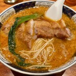 支那麺 はしご 銀座四丁目店 - 