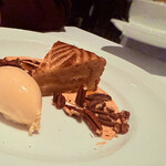 THE COSMOPOLITAN GRILL BAR TERRACE - 