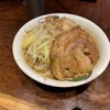 ラーメン 雷 東京本丸店