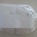 MARUICHI BAGEL - シナモンレーズンベーグル・プレーンクリームチーズ790円（シナモンレーズンベーグル390円　プレーンクリームチーズ400円
      ）