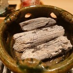 伯雲 - ここでも白炭なのは流石