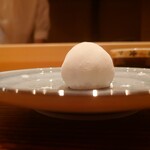 伯雲 - 淡雪の苺大福