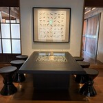 Restaurant 母屋 - 玄関ホールの待機所