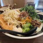 四川担々麺 赤い鯨 赤坂店 - 