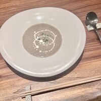Petite amie et Coffre à jouet - 