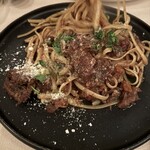 ウラエビス - 
                                鹿肉のラグーソース　リングイネ