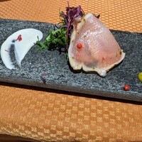 MIRAIE Dining - 