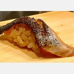 赤酢を使った本格江戸前寿司 赤ずし - 