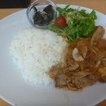 軽食喫茶 ノアズアーク - 豚肉の生姜焼き　スープ付　500円
