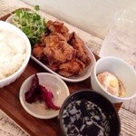 神鶏屋 - ふもと赤鶏のから揚げ