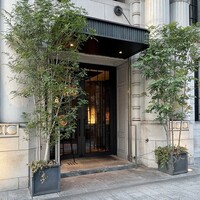 THE CONDER HOUSE - 店舗 外観  
                    旧名古屋銀行本店跡地の歴史的建造物（1926年竣工）　店内にも銀行時代の写真が飾られている