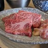 精肉屋の倅がただただ旨い肉を出す店 焼肉たけよし