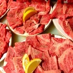 鉄板バルHANANOKI - 宴会用黒毛和牛カルビ焼き