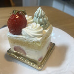 Patisserie Ravi,e relier - 