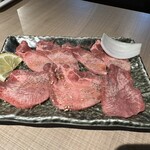庄花亭 - 