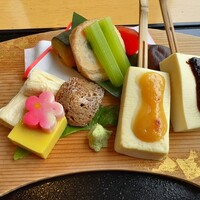 京懐石とゆば料理 松山閣 JR京都伊勢丹店 - 
