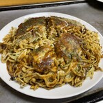 パンダお好み焼き - 料理写真:イカ玉トリプル