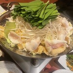 京もつ鍋ホルモン 朱々 四日市泊店 - もつ鍋