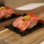 287325660 - 和牛肉寿司