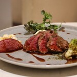 287325658 - KAMAKURA和牛のロースト　ルビーポートソース