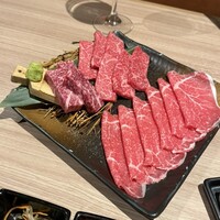 近江うし 焼肉 にくTATSU 青山本店 - 