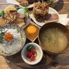 海沿いの キコリ食堂