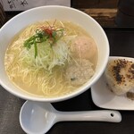 麺屋海神 新宿店 - 