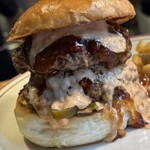 HYOE'S BURGERS + FRIES - 