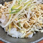 ニボシの恵 - チャーマヨ丼