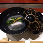 割烹 清風 - お椀：レンコンしんじょう