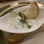 ラ サンセリテ - アミューズ