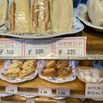 大松ベーカリー - しっかりしたベースのパンだからどれも美味