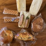 大松ベーカリー - 訪問初日購入の品々
