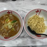 蒙古タンメン中本 - 