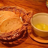 マヌエル タスカ ド ターリョ 丸の内店 - お通し